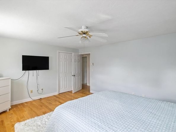 11 Lexington Rd 11, Millbury MA 01527