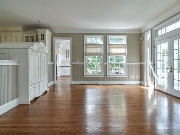 15 Whispering Lane, Holliston MA 01746