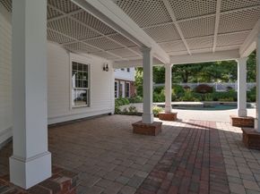 15 Whispering Lane, Holliston MA 01746