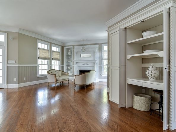 15 Whispering Lane, Holliston MA 01746