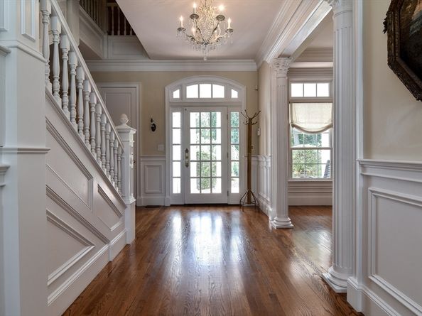 15 Whispering Lane, Holliston MA 01746