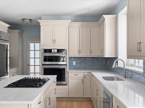 54 Sterling Lane, North Andover MA 01845
