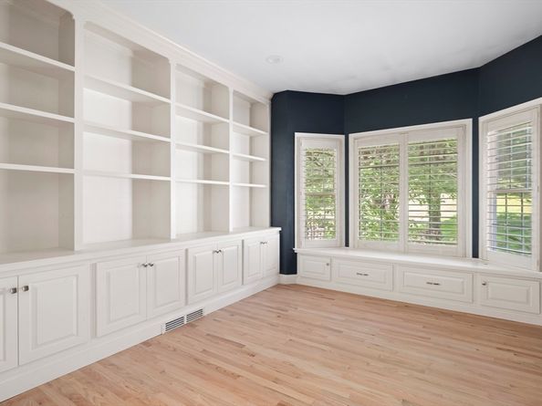 54 Sterling Lane, North Andover MA 01845