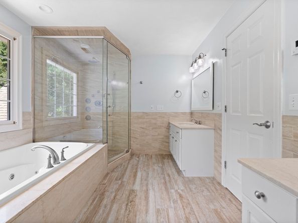 54 Sterling Lane, North Andover MA 01845