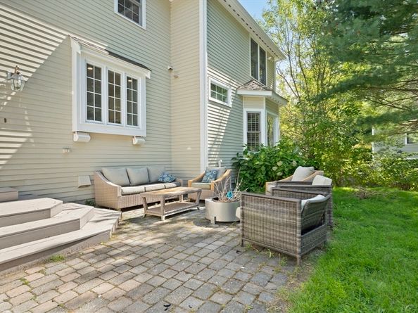 54 Sterling Lane, North Andover MA 01845