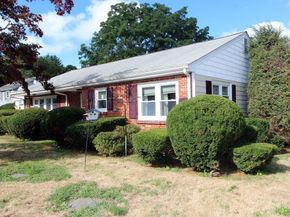 133 Main Street, Lakeville MA 02347