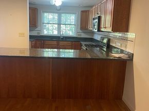 5 Quarter Horse Ln 5, Fitchburg MA 01420