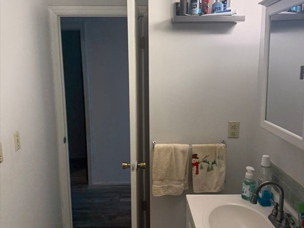 325 Ashland Avenue 12, Southbridge MA 01550