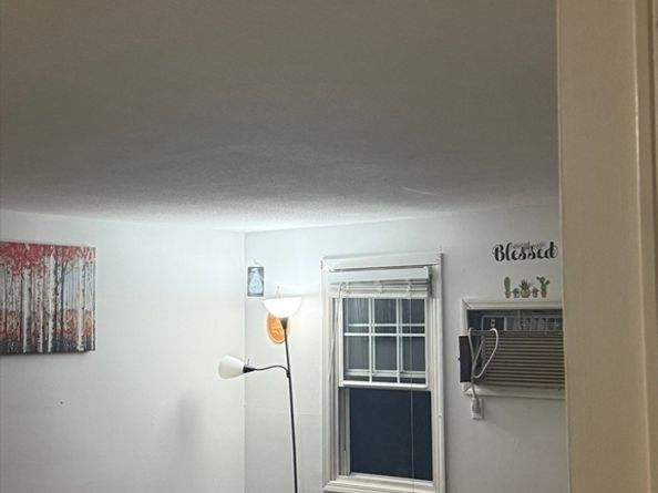 325 Ashland Avenue 12, Southbridge MA 01550