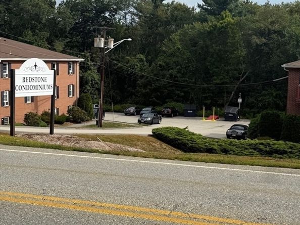 325 Ashland Avenue 12, Southbridge MA 01550