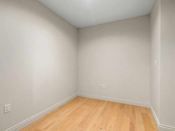 133 Seaport Blvd 1516, Boston MA 02210