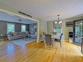 89 River Street, Middleboro MA 02346