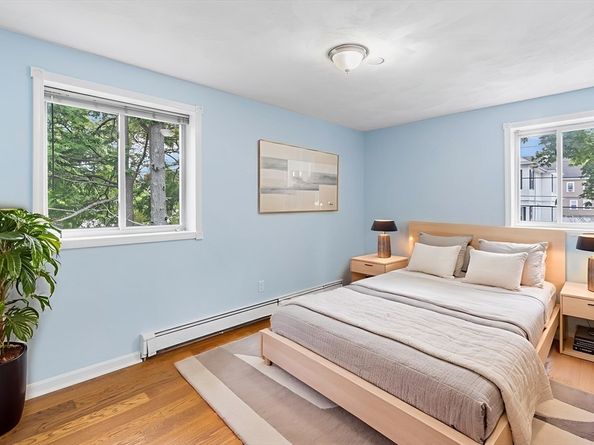 5 Ash St 9, Medford MA 02155