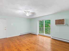 5 Ash St 9, Medford MA 02155