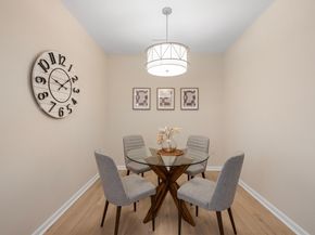 2 Stratton Dr 102, Woburn MA 01801