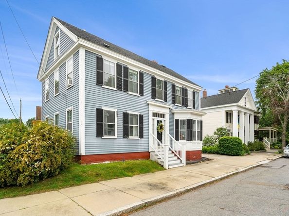 65 Bromfield St, Newburyport MA 01950