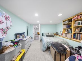 18 Appleby Rd, Salem MA 01970