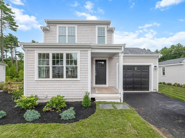 18 Pat Rose Way, Rockland MA 02370