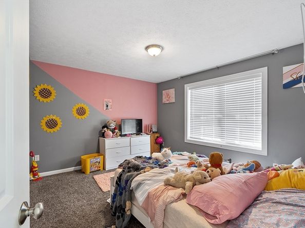 80 Elmwood Rd, Winchendon MA 01475