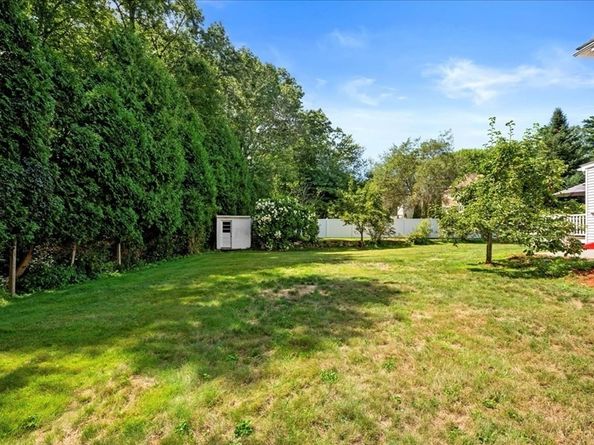 217 Cordaville Rd, Southborough MA 01772