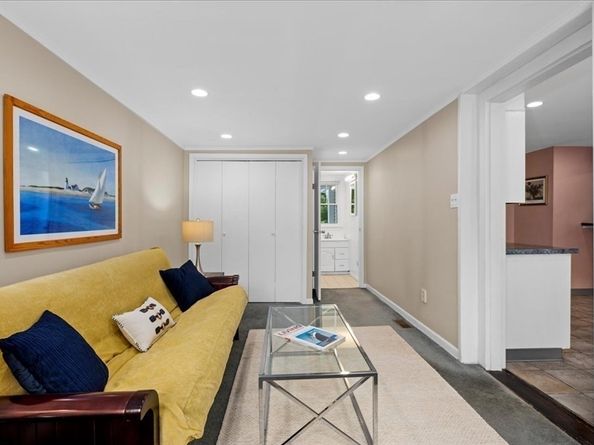 217 Cordaville Rd, Southborough MA 01772