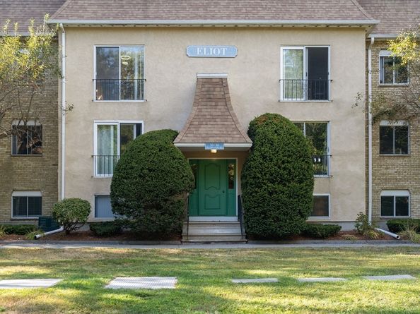 176 Swanson Road 309, Boxborough MA 01719