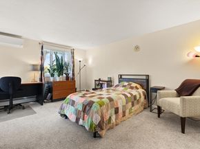 93 Edgemere Blvd 93, Shrewsbury MA 01545