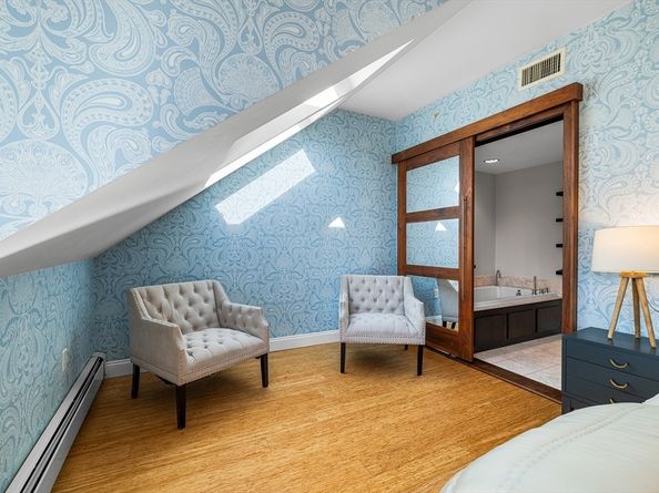 74 Kent St C10, Brookline MA 02445