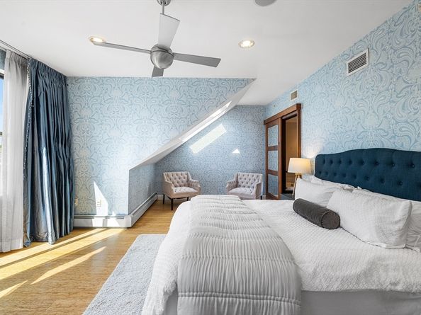 74 Kent St C10, Brookline MA 02445