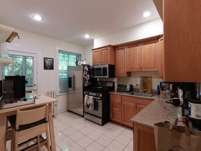 35 Westbourne Ter 2, Brookline MA 02446