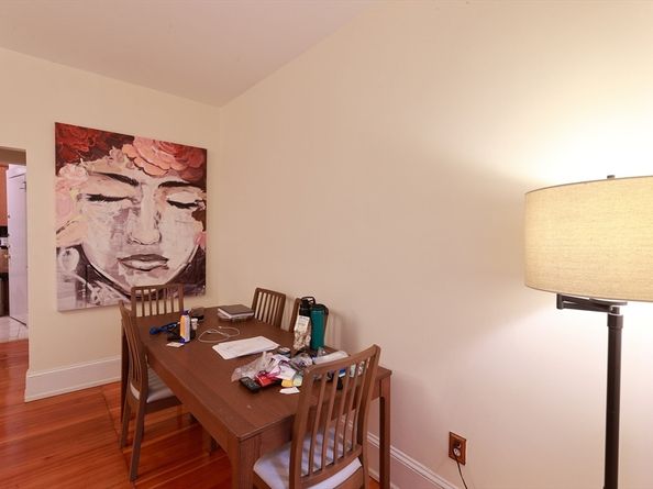 35 Westbourne Ter 2, Brookline MA 02446