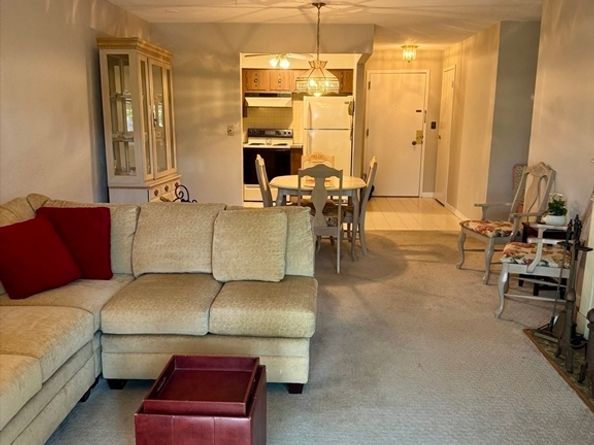 595 Revere Beach Pkwy 39, Revere MA 02151