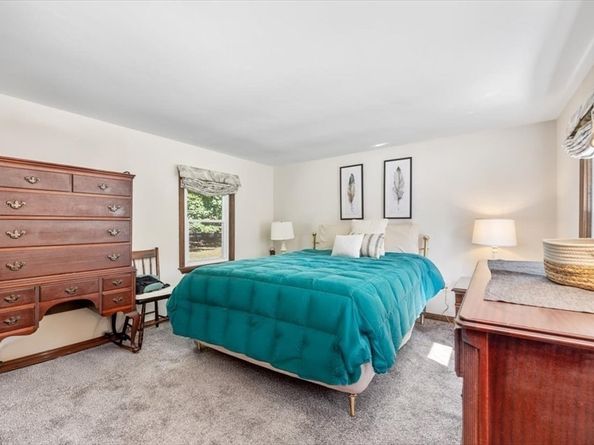 9 Beaver Dam Rd, Carver MA 02330