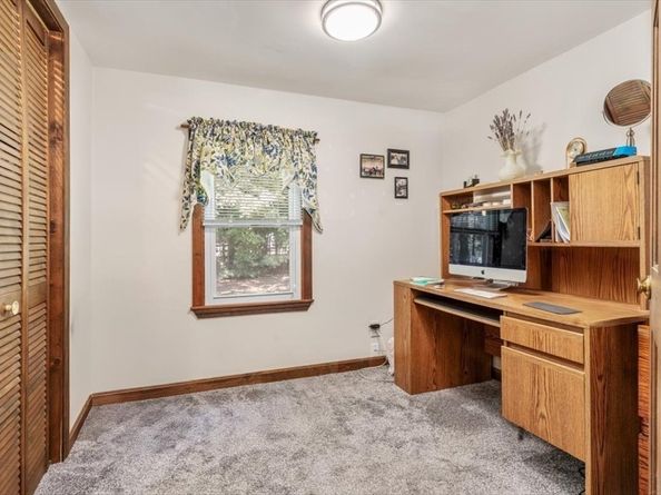 9 Beaver Dam Rd, Carver MA 02330