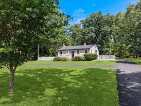 9 Beaver Dam Rd, Carver MA 02330