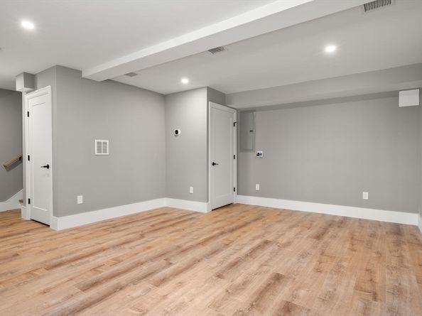 71 Whites Ave 71, Watertown MA 02472