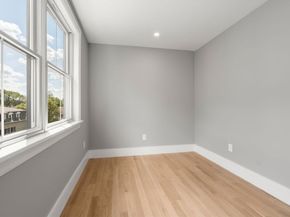 71 Whites Ave 71, Watertown MA 02472