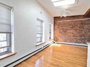 31 Division St 3, Chelsea MA 02150