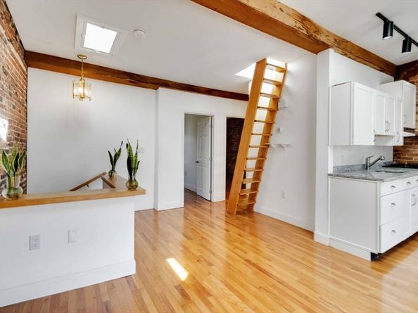 31 Division St 3, Chelsea MA 02150