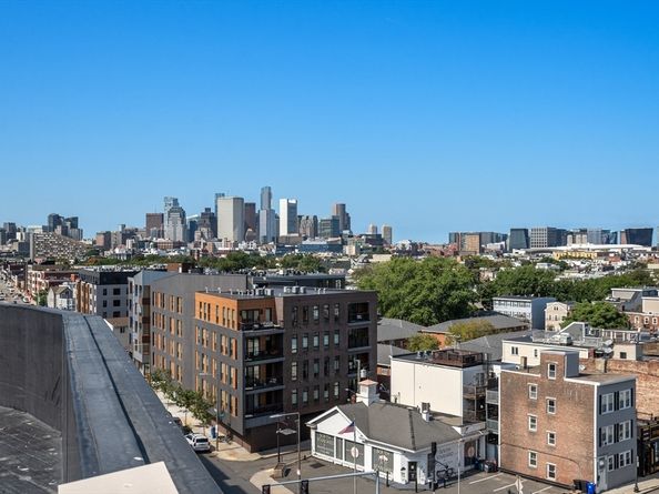 267 Old Colony 605, Boston MA 02127