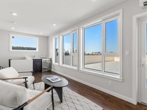 267 Old Colony 605, Boston MA 02127