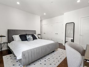 267 Old Colony 605, Boston MA 02127