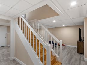 2 Blueberry Ln, Hudson MA 01749