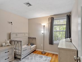 2 Blueberry Ln, Hudson MA 01749