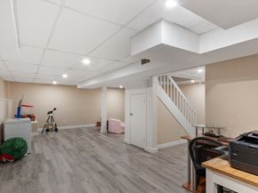 2 Blueberry Ln, Hudson MA 01749