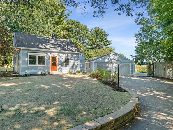 37 Malden Avenue, Marshfield MA 02050