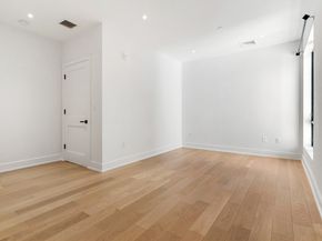 148 Weston Rd 207, Wellesley MA 02482