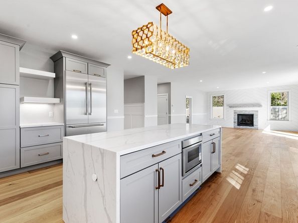 9 Stanley Rd, Belmont MA 02478