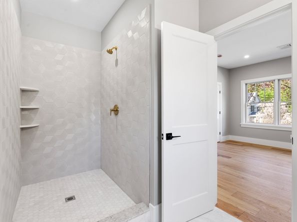 9 Stanley Rd, Belmont MA 02478