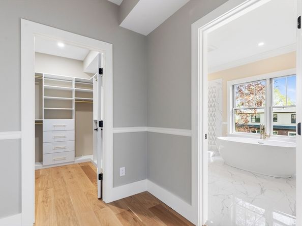 9 Stanley Rd, Belmont MA 02478